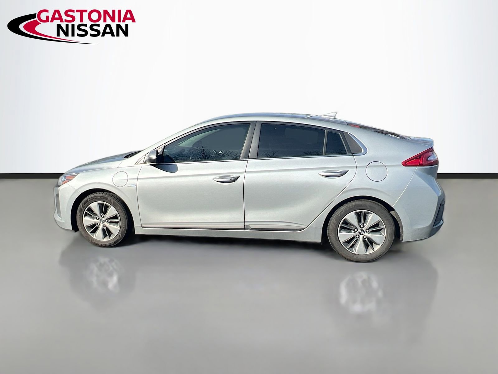 Used 2019 Hyundai Ioniq Limited image 5