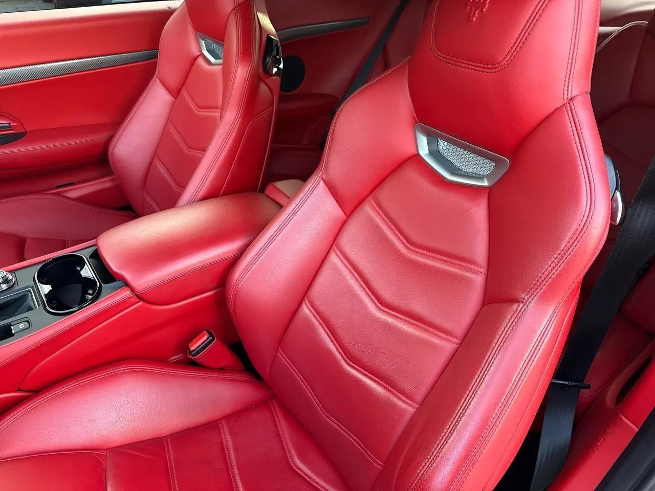 Used 2018 Maserati GranTurismo Sport image 16