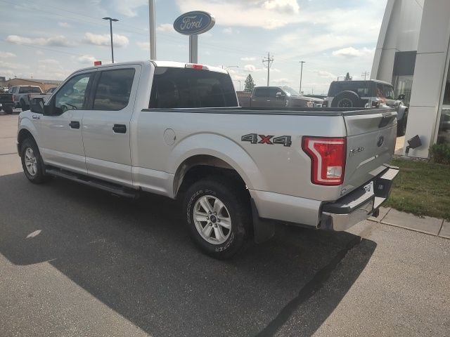 Used 2015 Ford F150 XLT w/ Trailer Tow Package image 5