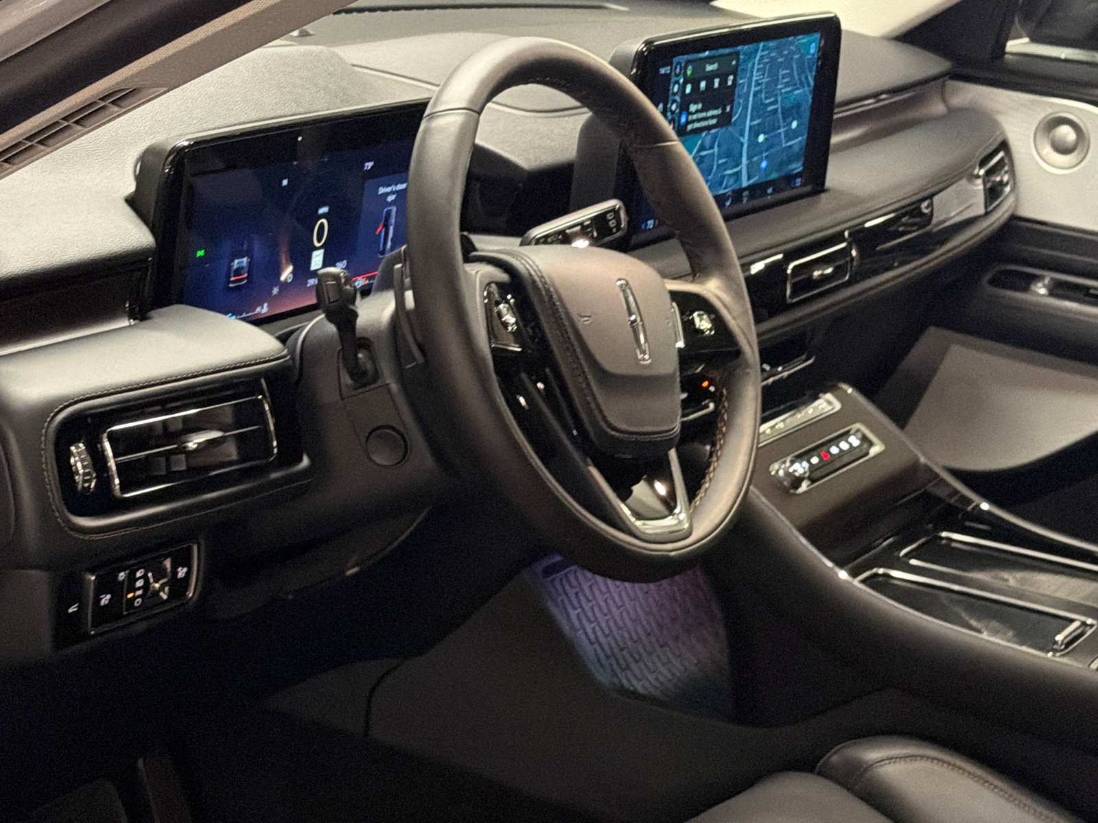 New 2027 Lincoln Aviator Reserve AWD/4WD image 15