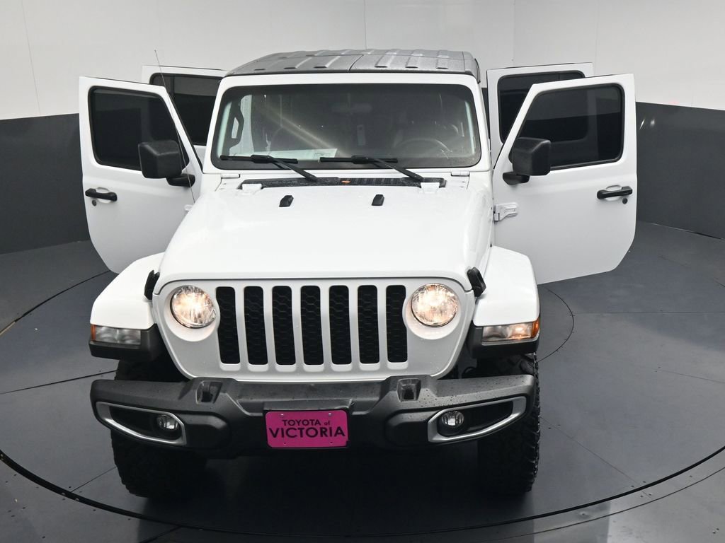 Used 2023 Jeep Gladiator Sport image 24