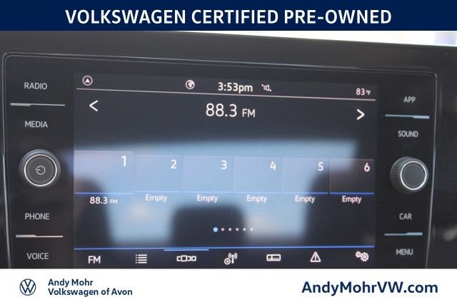 Used 2025 Volkswagen Jetta SE FWD image 35