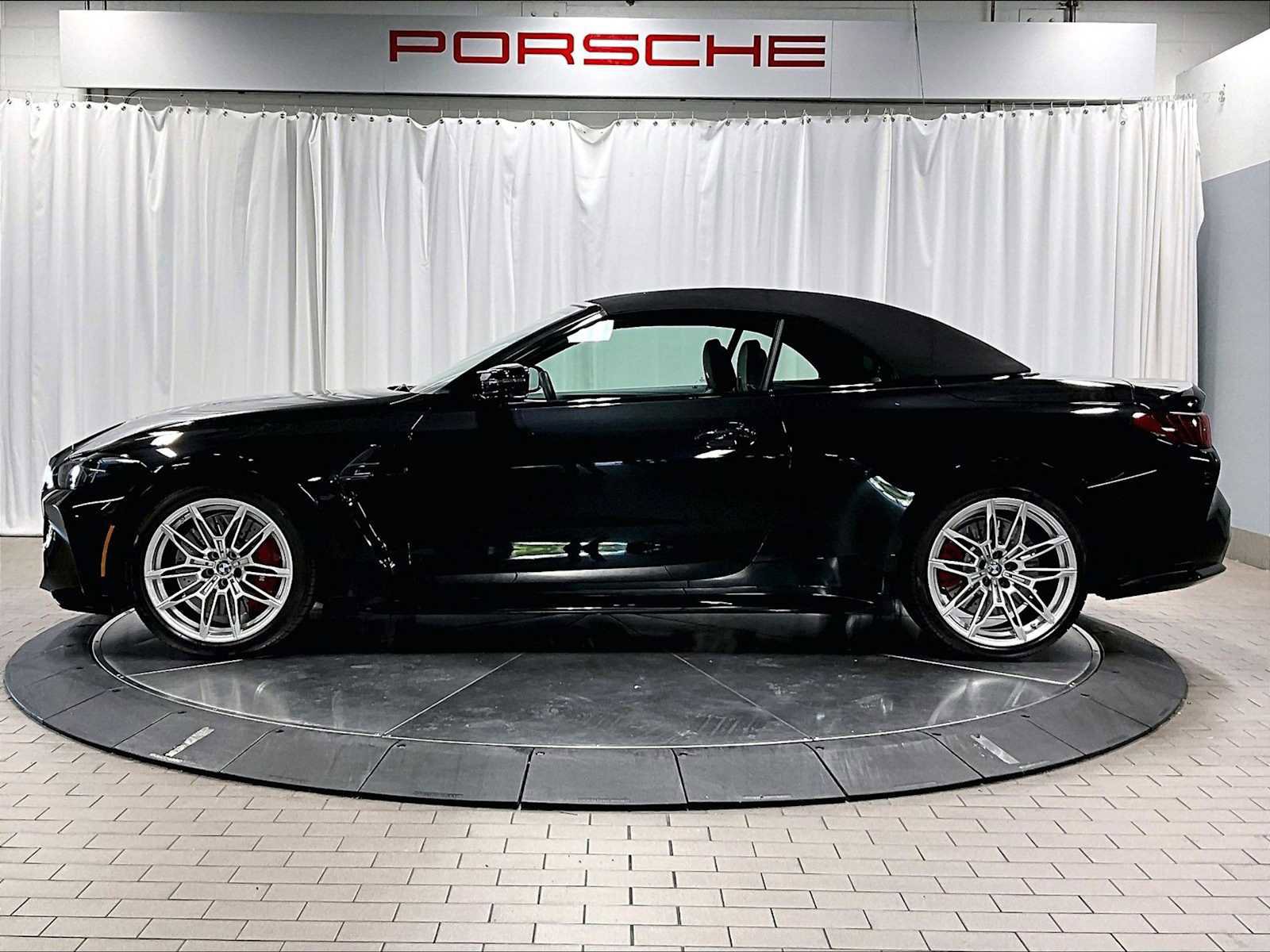 Used 2025 BMW M4 xDrive Competition AWD/4WD image 2