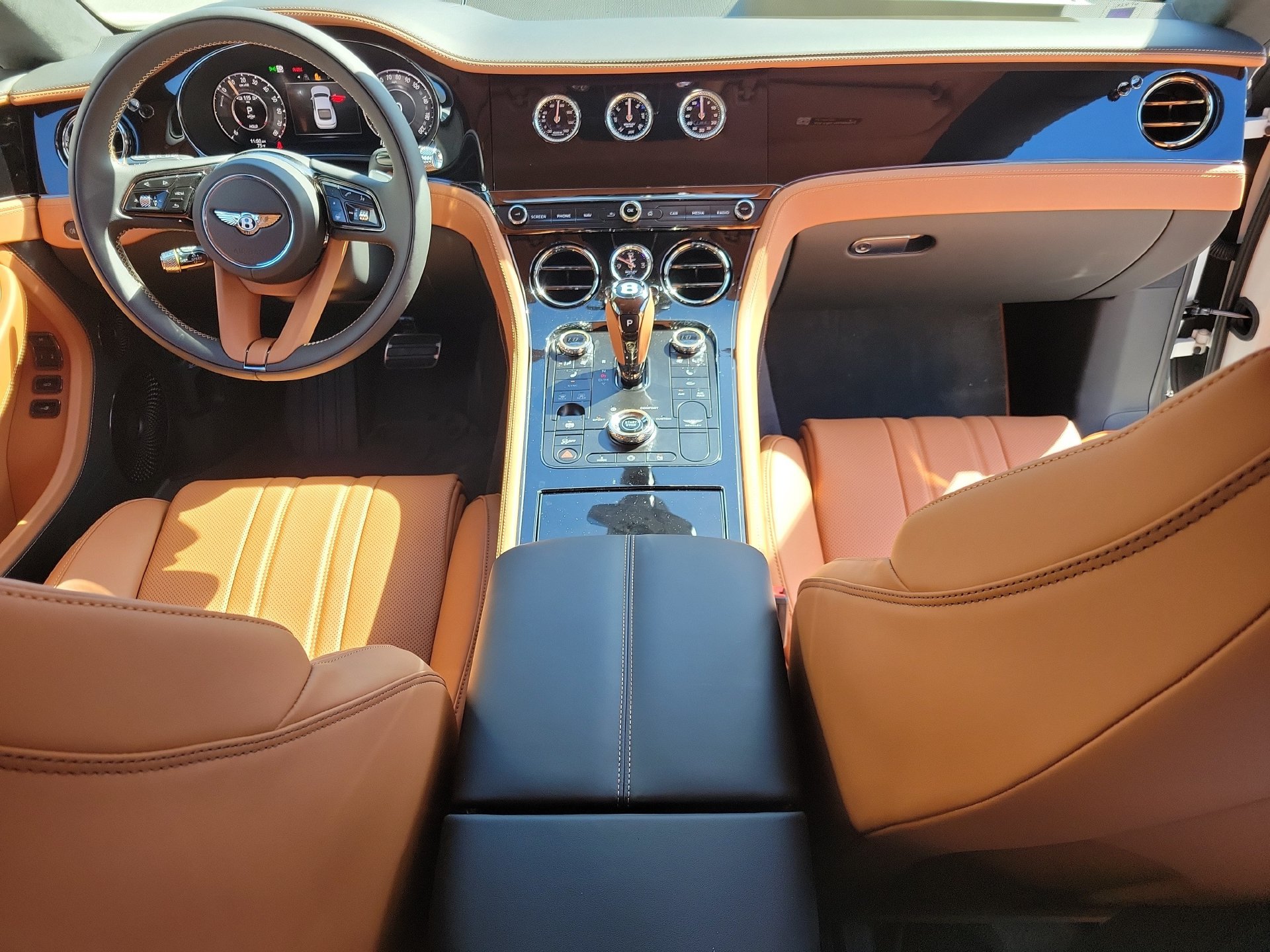 New 2026 Bentley Continental GT AWD/4WD image 4