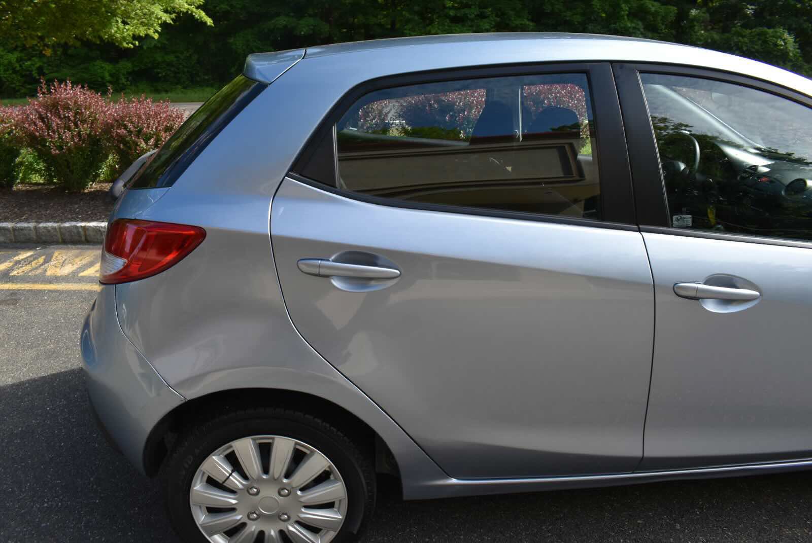 Used 2013 MAZDA MAZDA2 Sport FWD image 61
