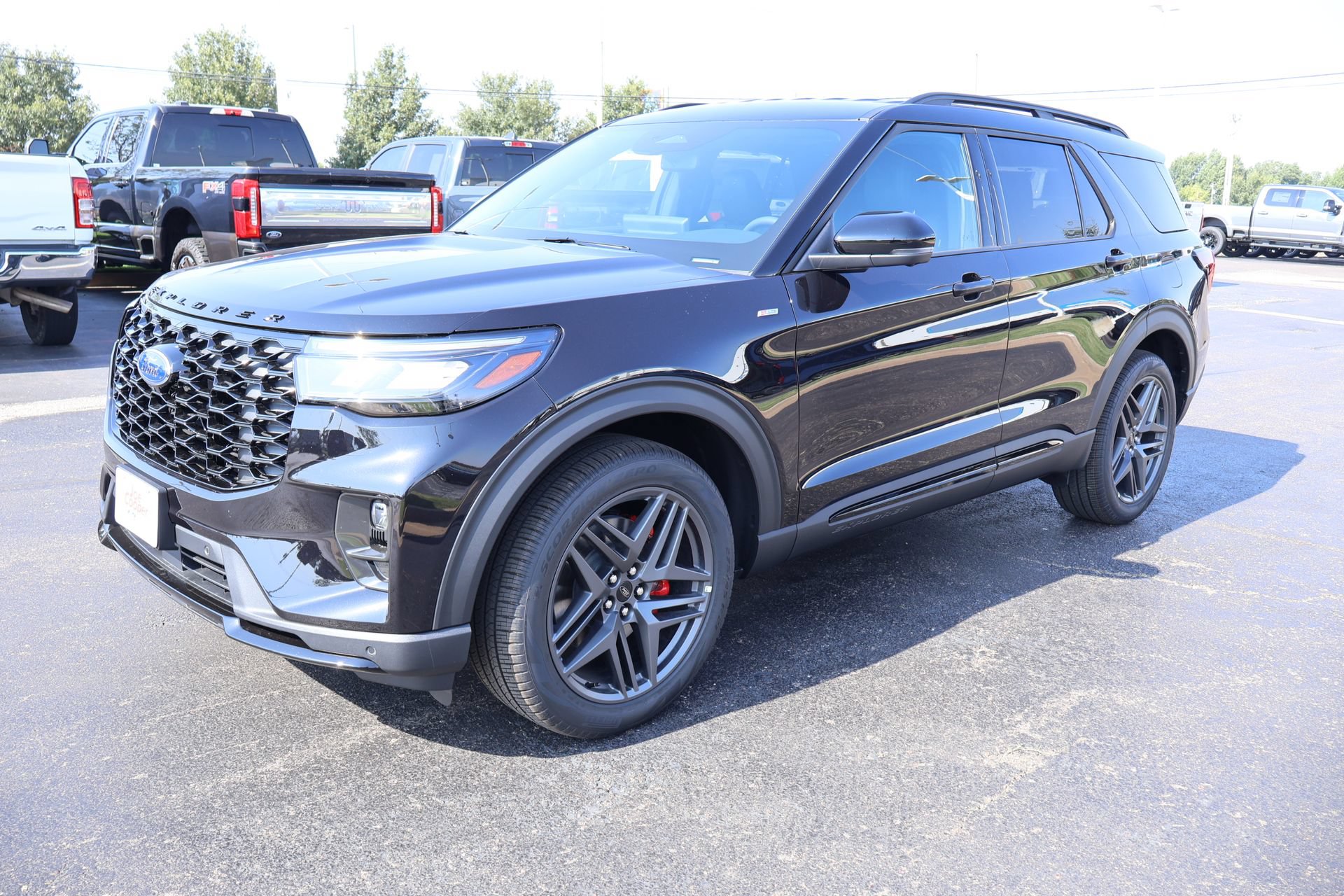New 2026 Ford Explorer ST-Line w/ ST-Line Street Pack AWD/4WD image 11