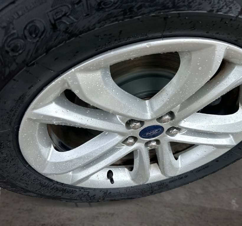 Used 2019 Ford Edge SEL w/ Equipment Group 201A AWD/4WD image 19