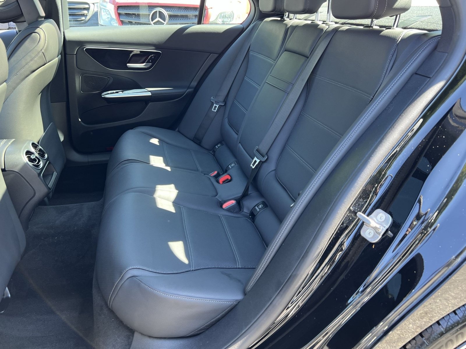 Certified 2025 Mercedes-Benz C 300 4MATIC Sedan image 30