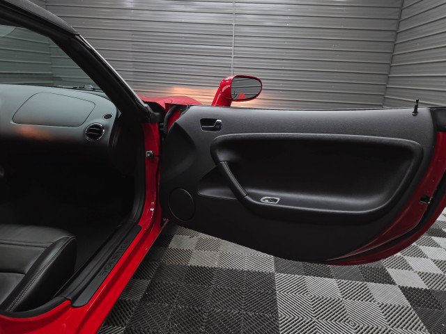 Used 2006 Pontiac Solstice Convertible w/ Premium Package RWD image 28