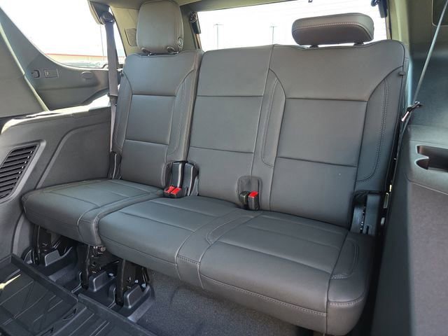 New 2026 Chevrolet Tahoe Z71 w/ Comfort Package AWD/4WD image 12