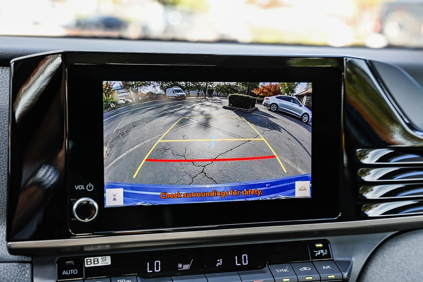 Used 2025 Toyota Camry LE image 23