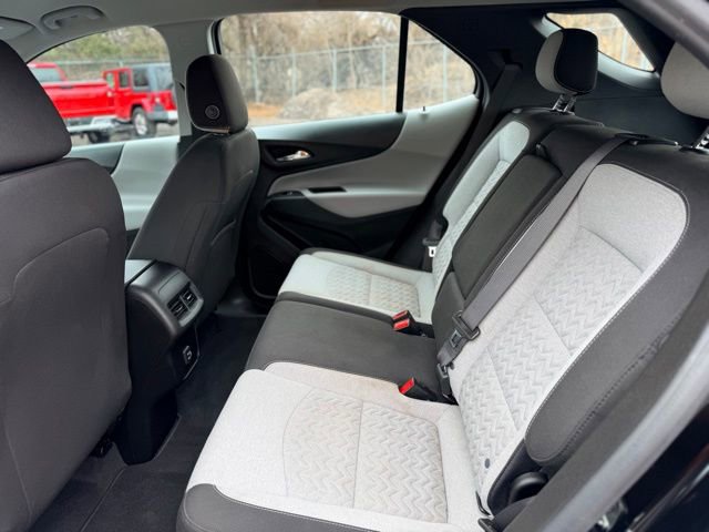 Used 2022 Chevrolet Equinox LS image 24