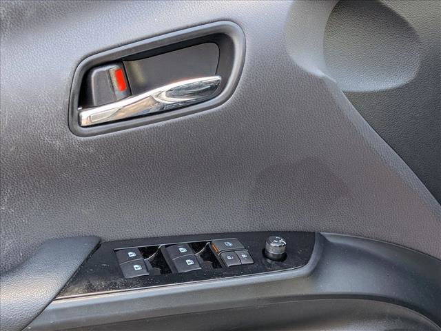 Used 2017 Toyota Prius Prime Advanced image 3