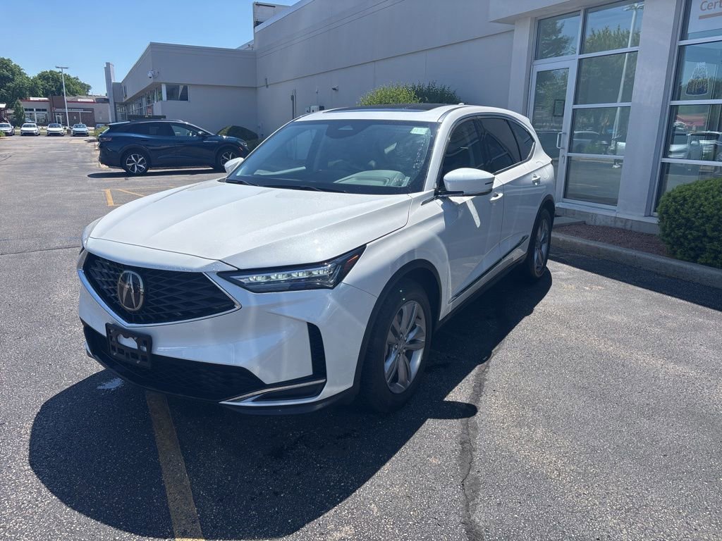 Used 2025 Acura MDX SH-AWD image 3