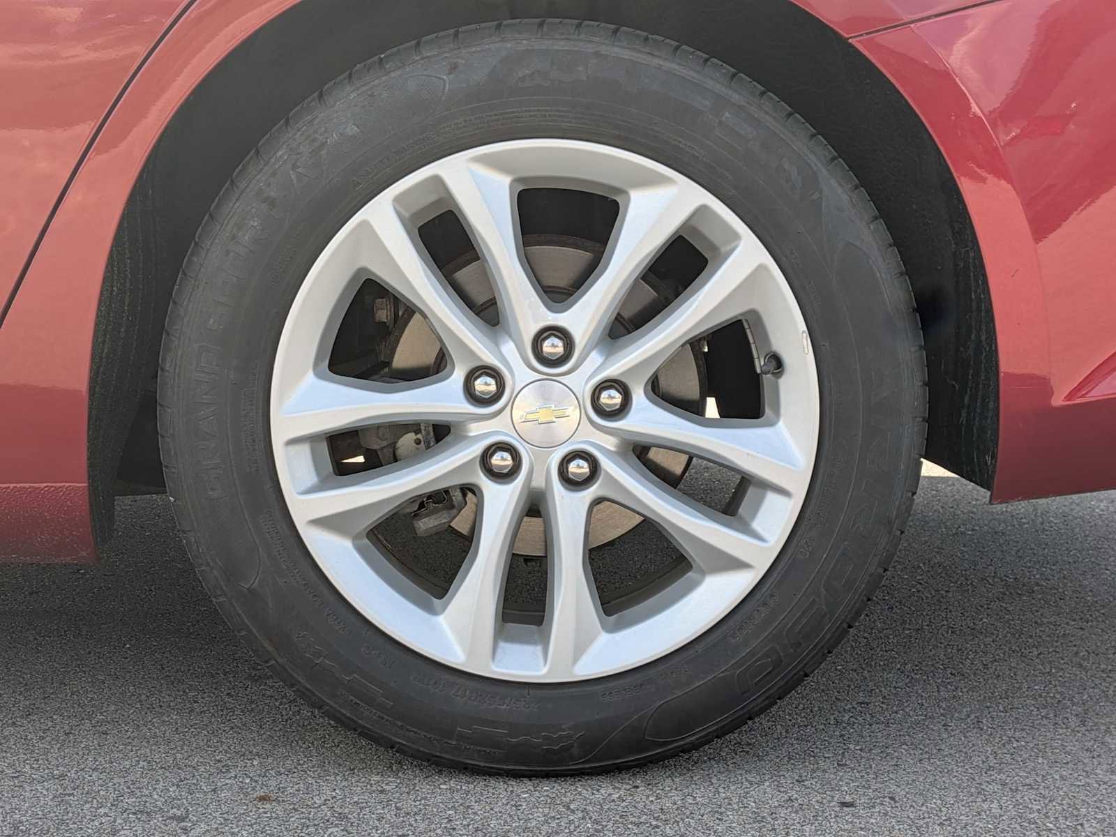 Used 2016 Chevrolet Malibu LT w/ Leather Package FWD image 12