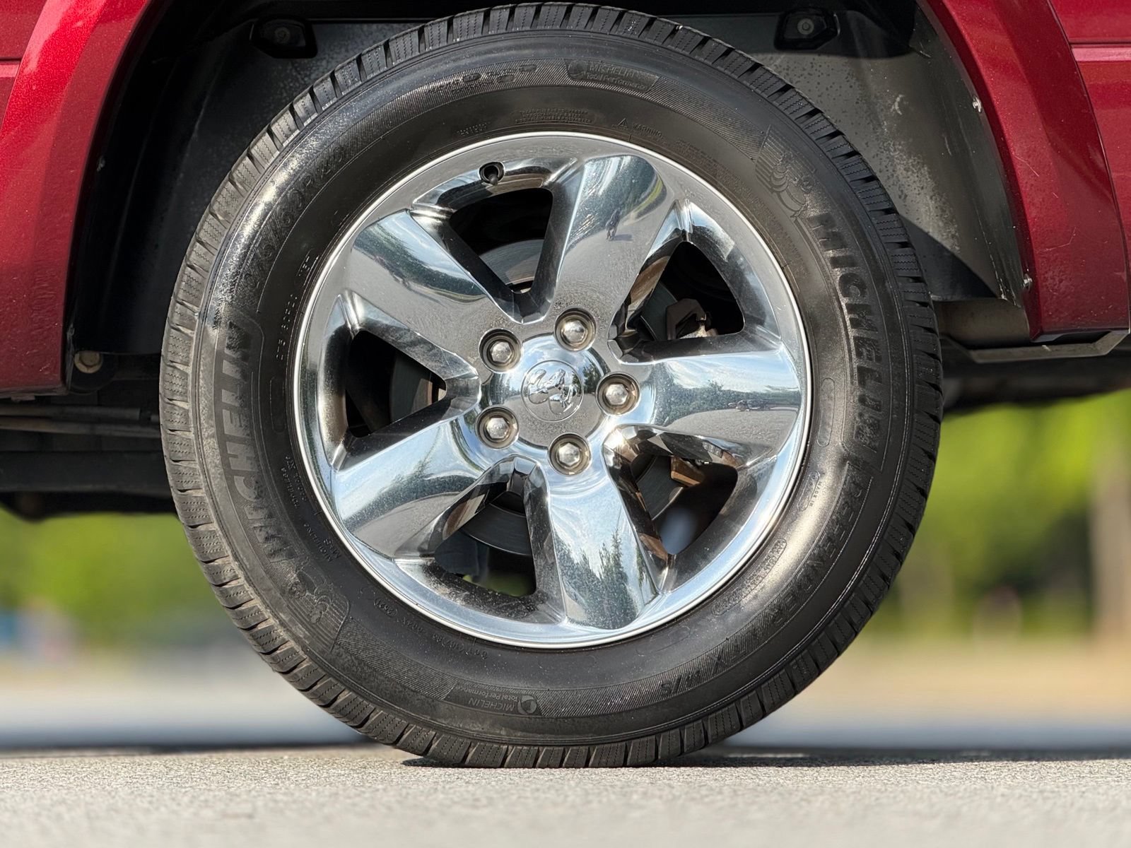 Used 2016 RAM 1500 Laramie AWD/4WD image 19