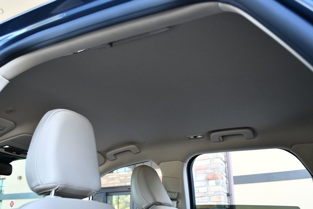 Used 2022 Lincoln Corsair AWD w/ Equipment Group 101A image 56