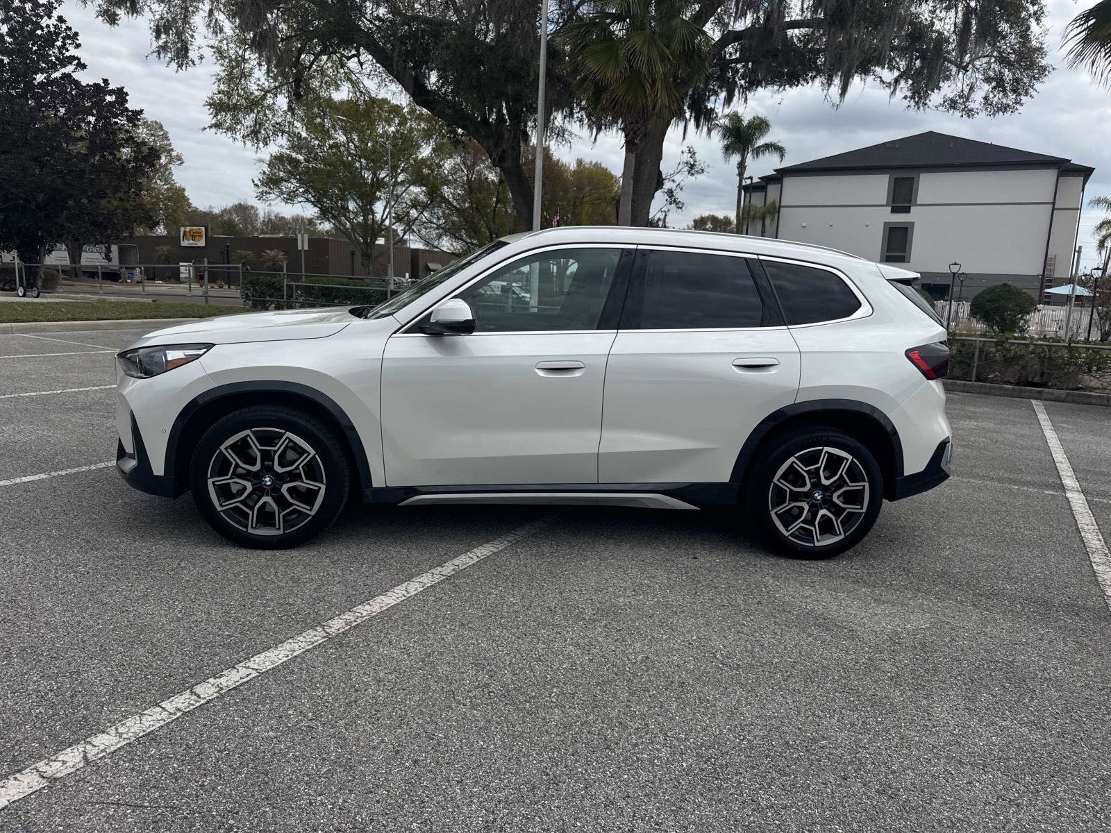 Used 2025 BMW X1 xDrive28i image 7