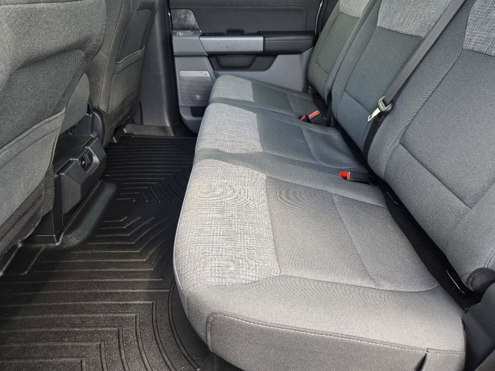 Used 2024 Ford F250 XLT w/ XLT Premium Package AWD/4WD image 30