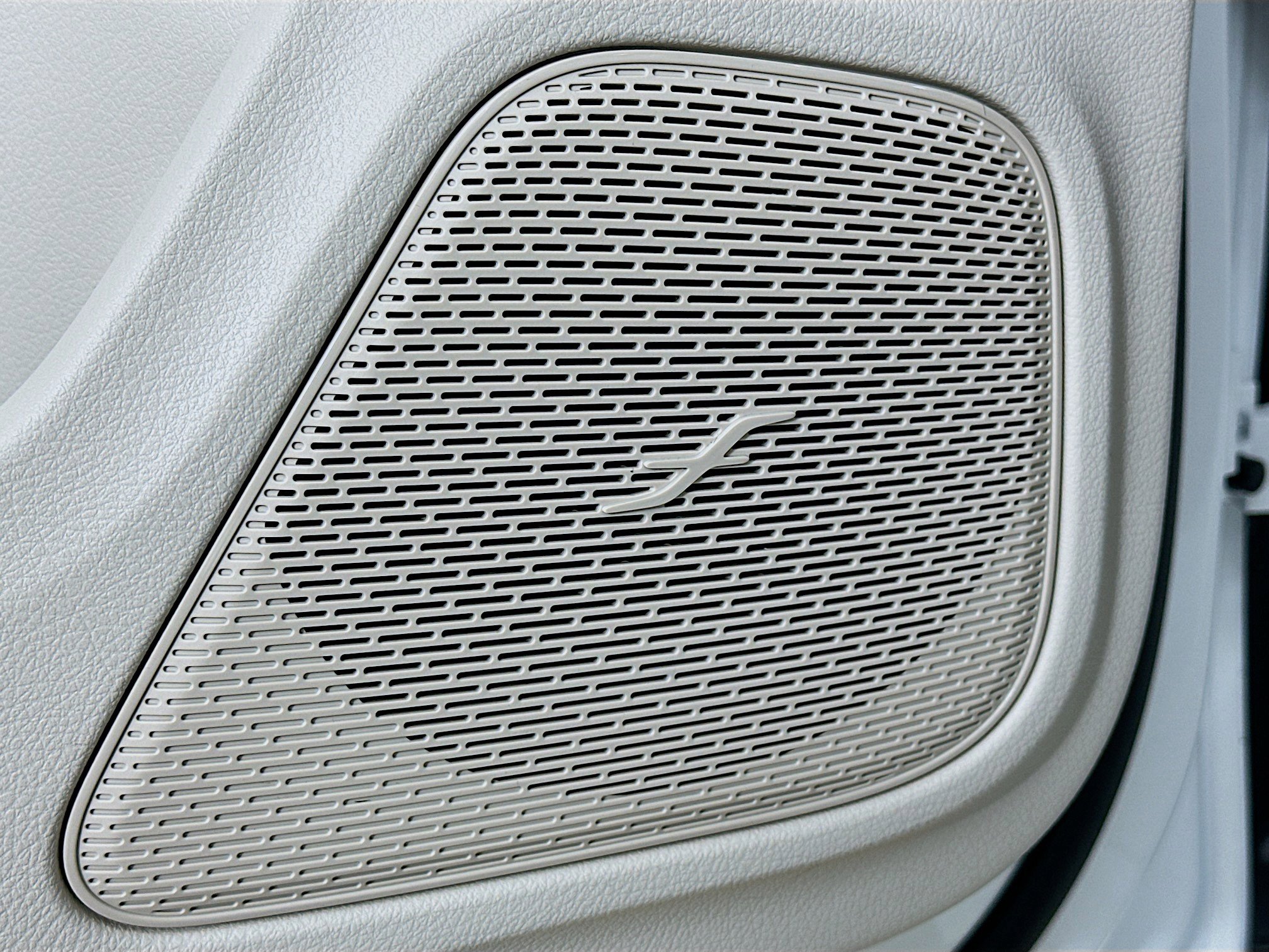 Certified 2025 Mercedes-Benz CLA 250 4MATIC image 23