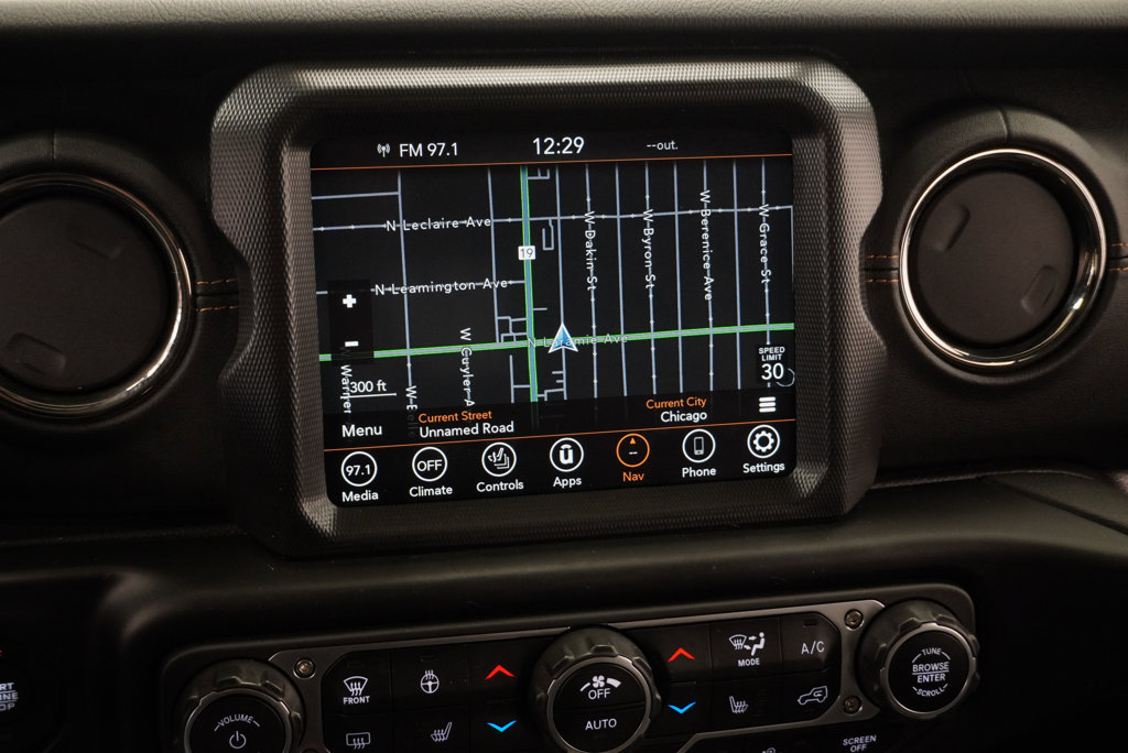 Used 2023 Jeep Wrangler Unlimited Sahara AWD/4WD image 29