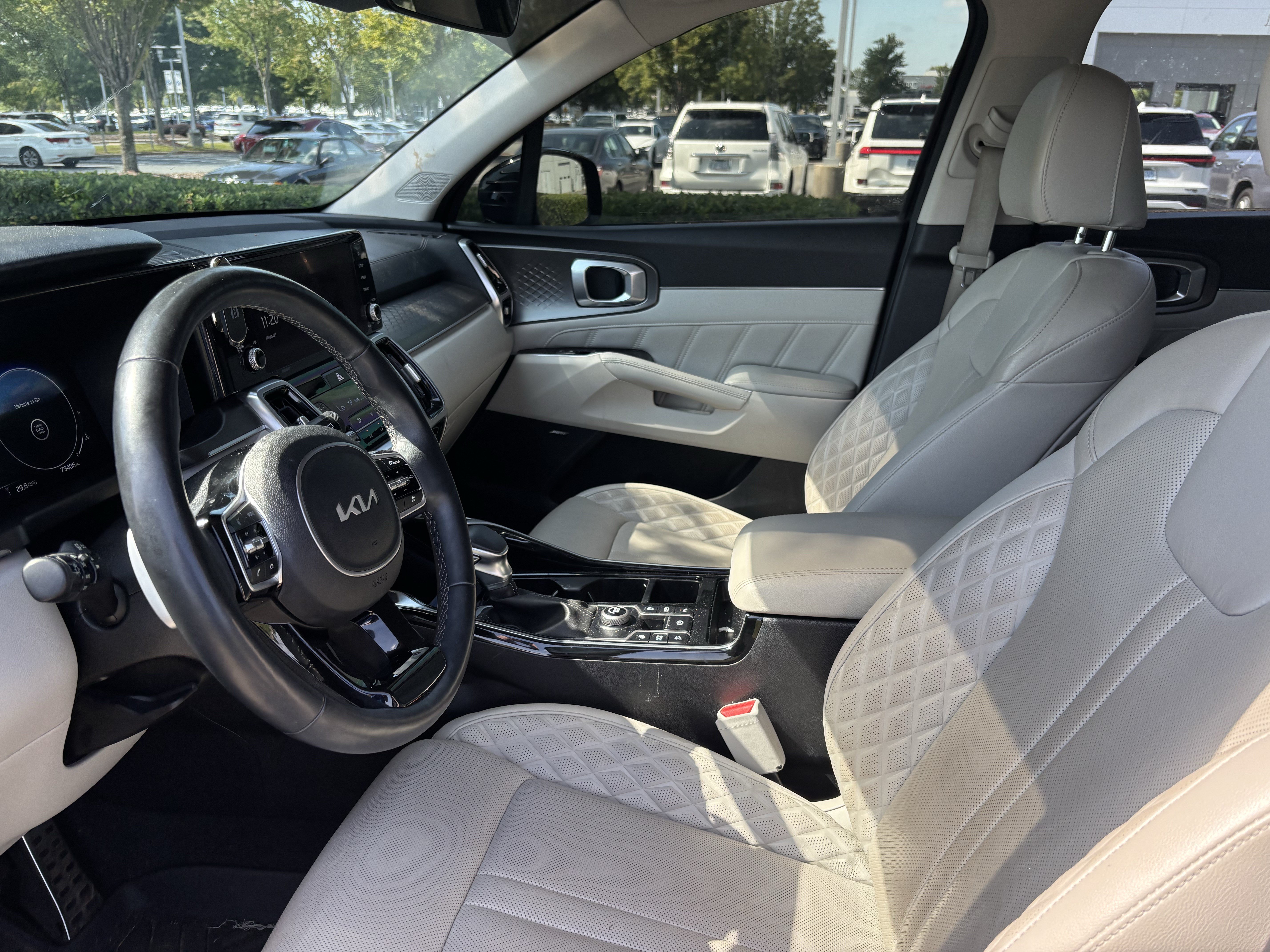 Used 2022 Kia Sorento SX FWD image 18
