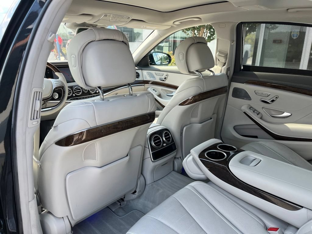 Used 2015 Mercedes-Benz S 550 Sedan image 17