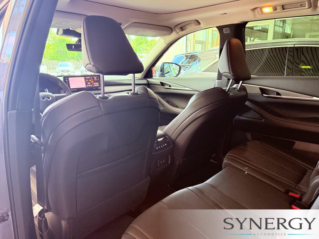 New 2027 INFINITI QX60 Pure w/ Cargo Package FWD image 29