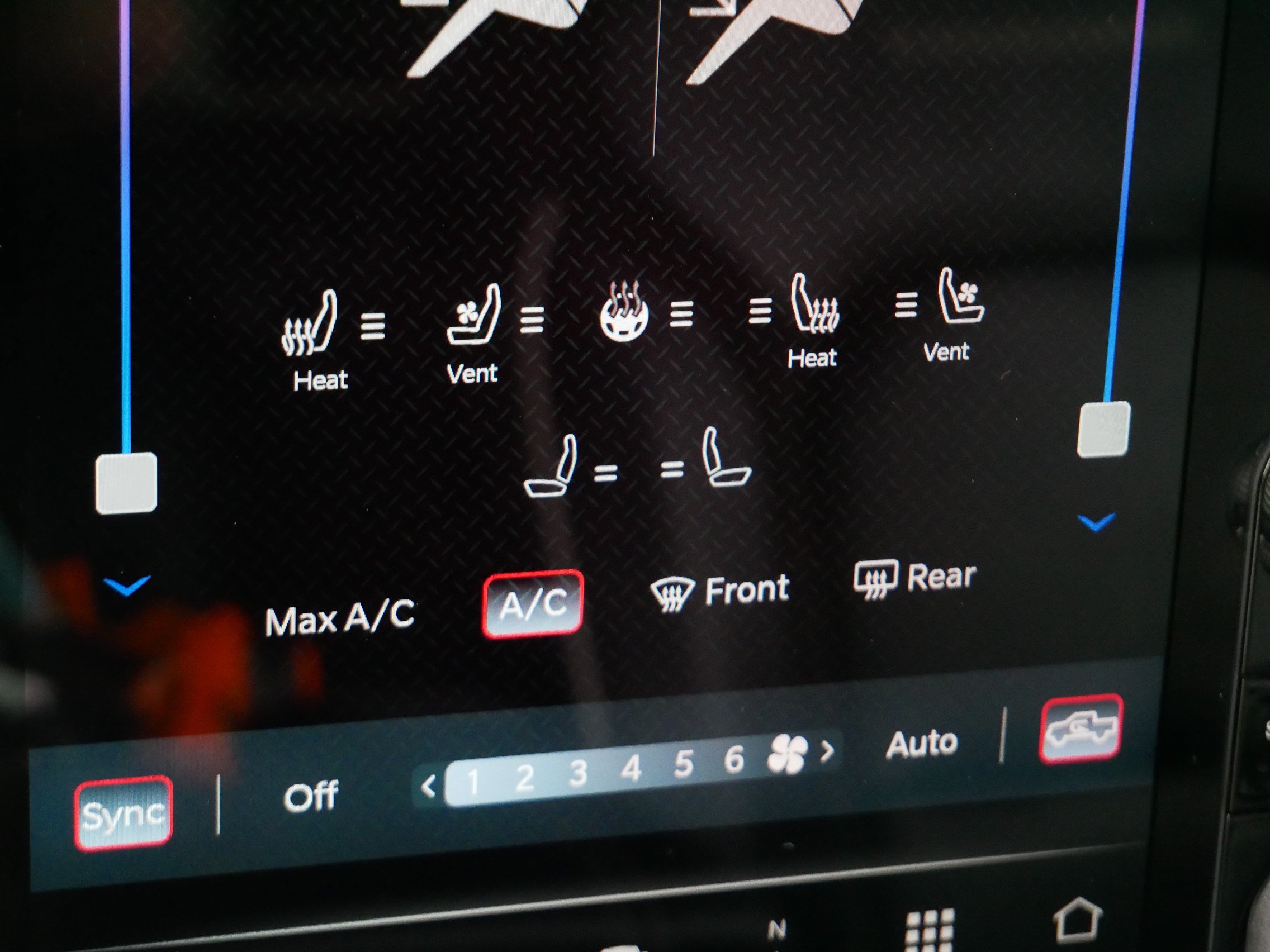 Used 2026 RAM 1500 Laramie w/ Night Edition AWD/4WD image 31