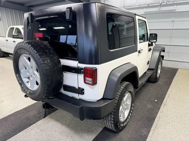Used 2010 Jeep Wrangler Sport AWD/4WD image 3