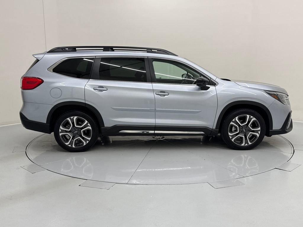 Certified 2024 Subaru Ascent Limited AWD/4WD image 7