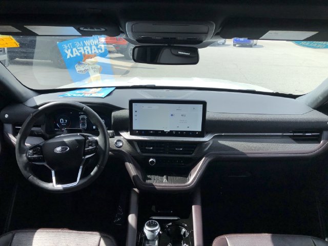 Used 2025 Ford Explorer Platinum RWD image 24