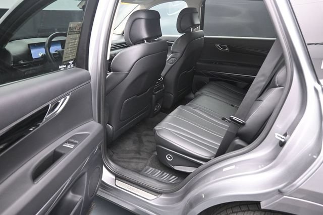 Used 2025 Genesis GV80 2.5T Standard AWD/4WD image 44