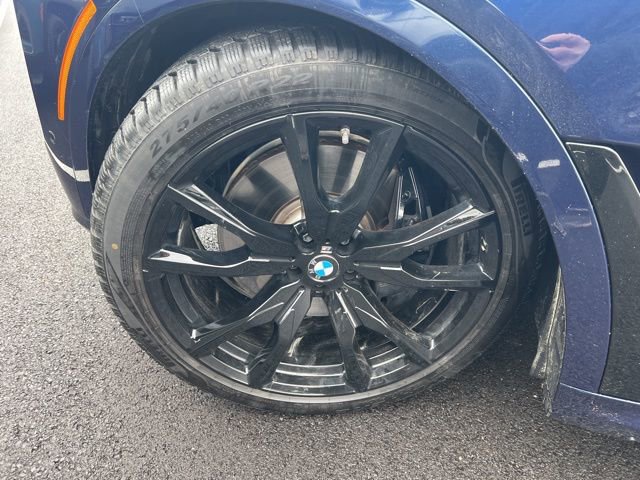 Used 2025 BMW X7 M60i image 42
