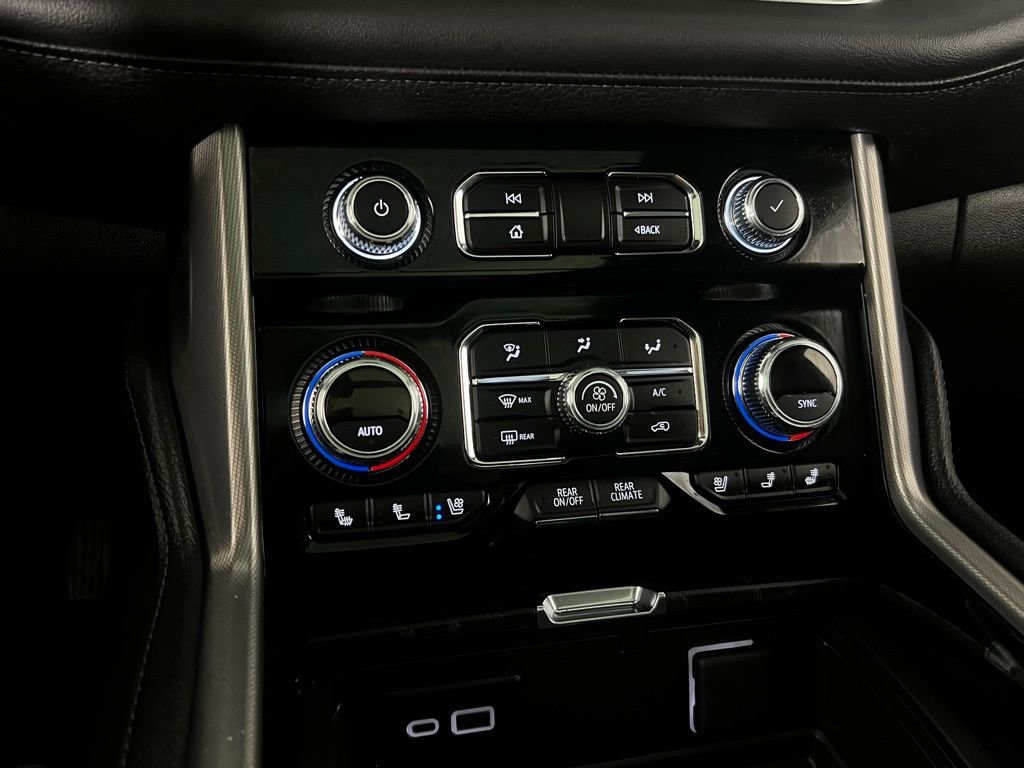 Used 2024 GMC Yukon Denali image 19