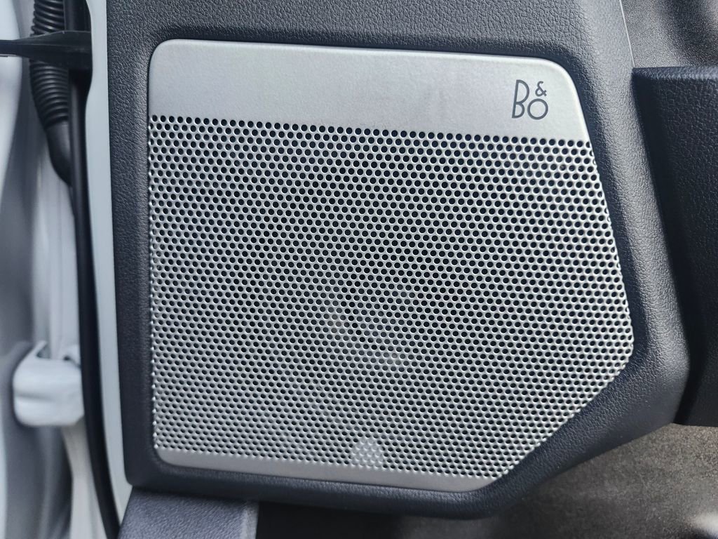 Used 2025 Ford F350 Lariat w/ Camper Package image 17