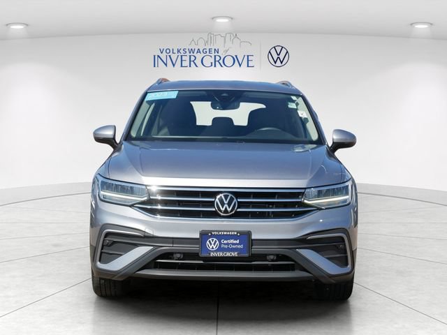 Certified 2023 Volkswagen Tiguan SE AWD/4WD image 2