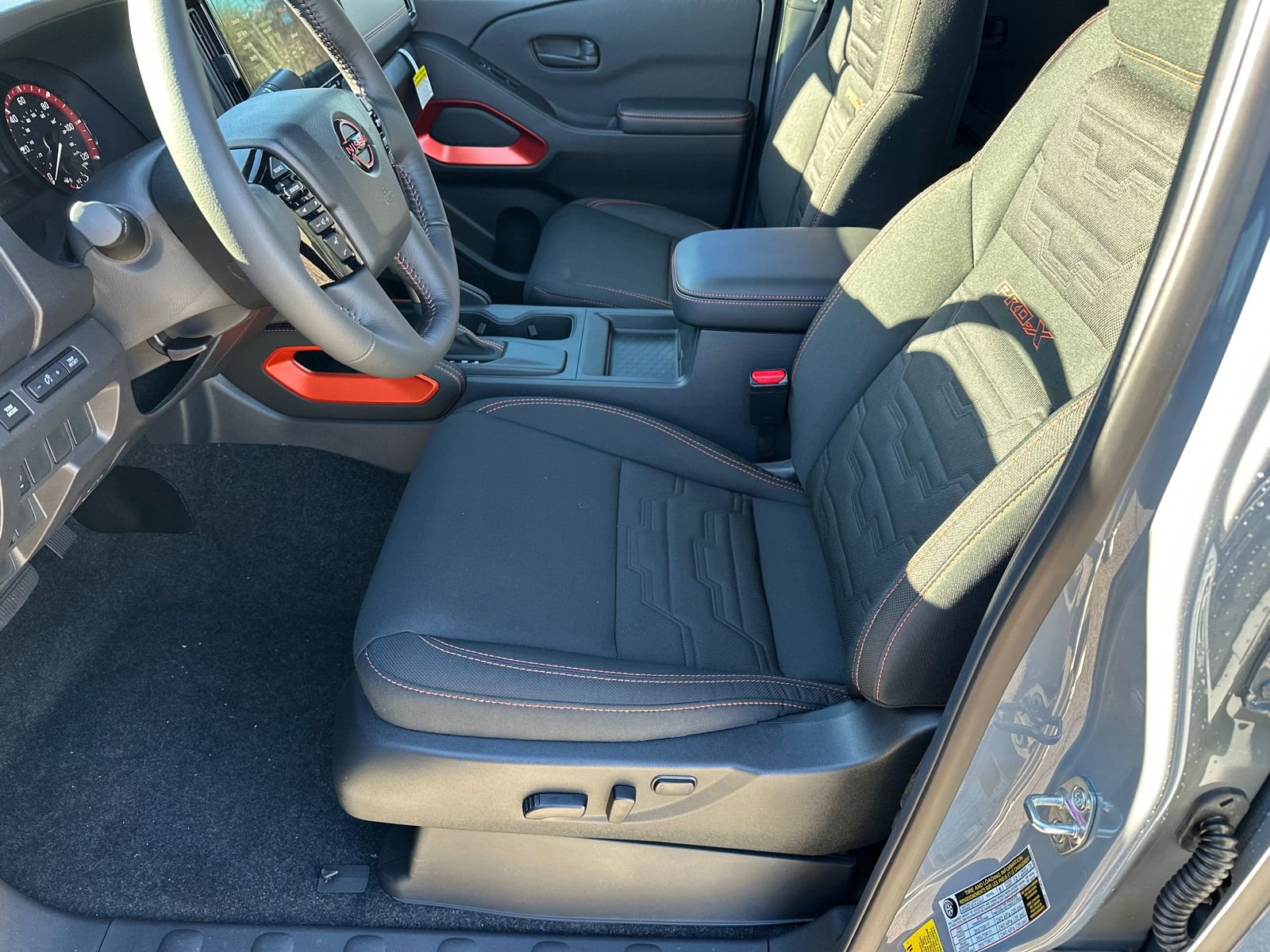 New 2026 Nissan Frontier Pro-X w/ Tow Package image 9