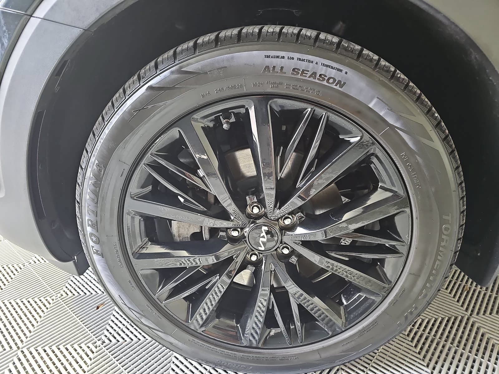 Used 2022 Kia Telluride SX w/ SX Prestige Package AWD/4WD image 10
