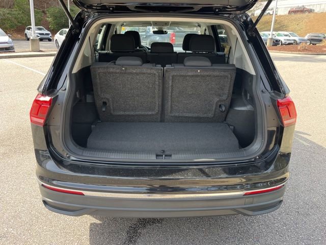 Used 2024 Volkswagen Tiguan S FWD image 32