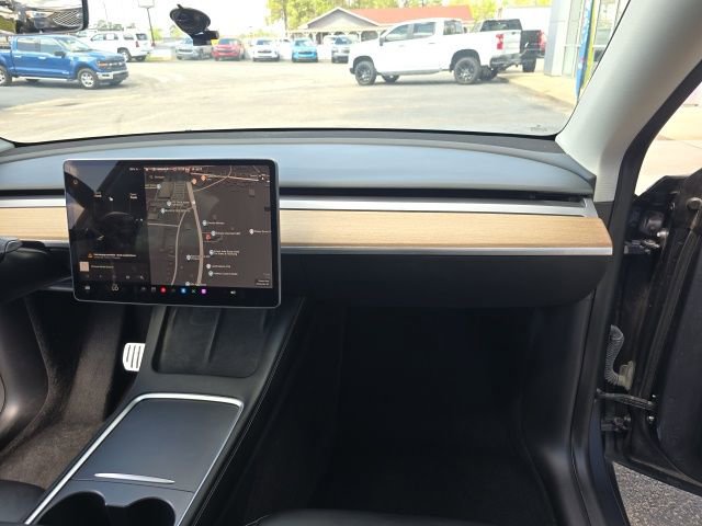 Used 2022 Tesla Model Y Performance image 43