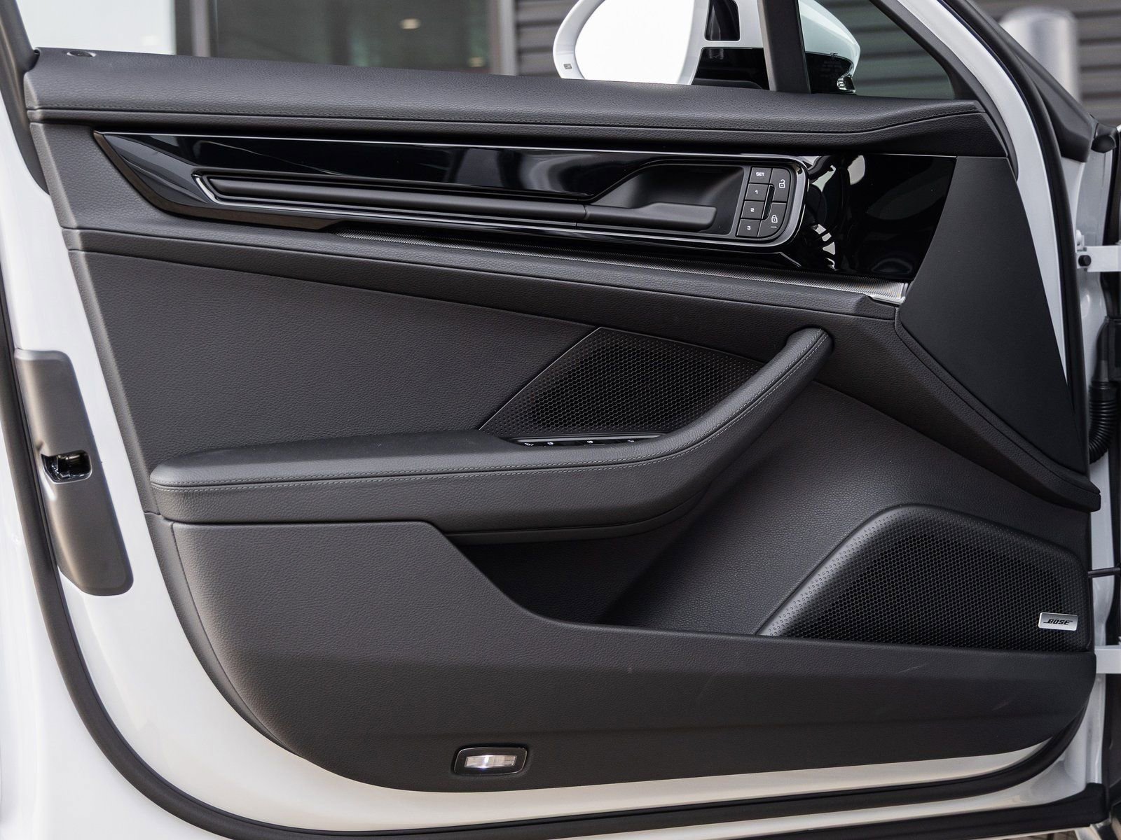 New 2026 Porsche Panamera 4 AWD/4WD image 22