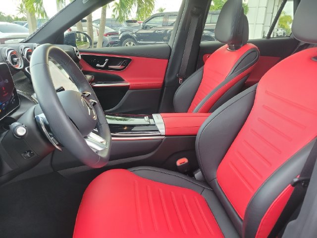 Used 2024 Mercedes-Benz GLC 43 AMG 4MATIC image 18