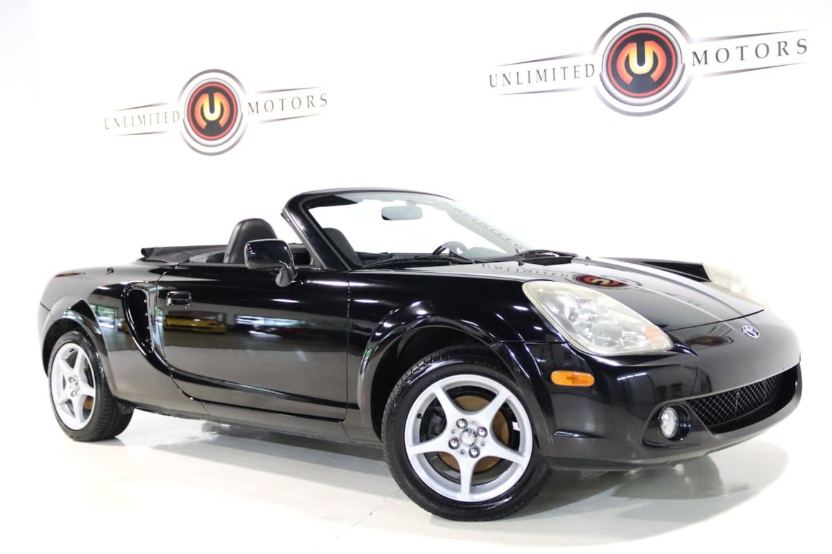 Used 2004 Toyota MR2 RWD image 71