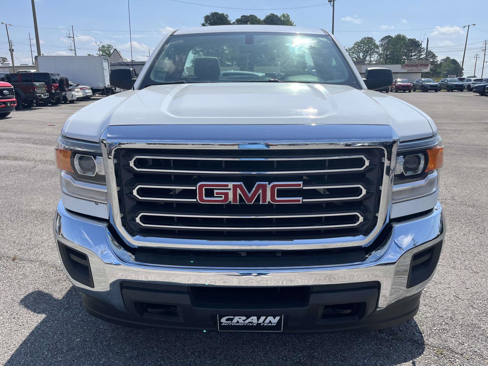 Used 2018 GMC Sierra 2500 2WD Regular Cab image 2