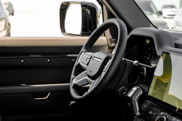 New 2026 Land Rover Defender 130 X-Dynamic SE AWD/4WD image 14