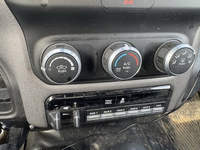 Used 2021 RAM 3500 Tradesman image 16