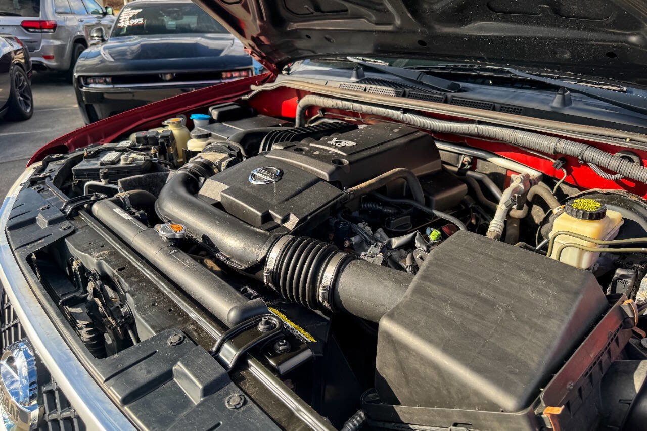 Used 2018 Nissan Frontier PRO-4X image 36