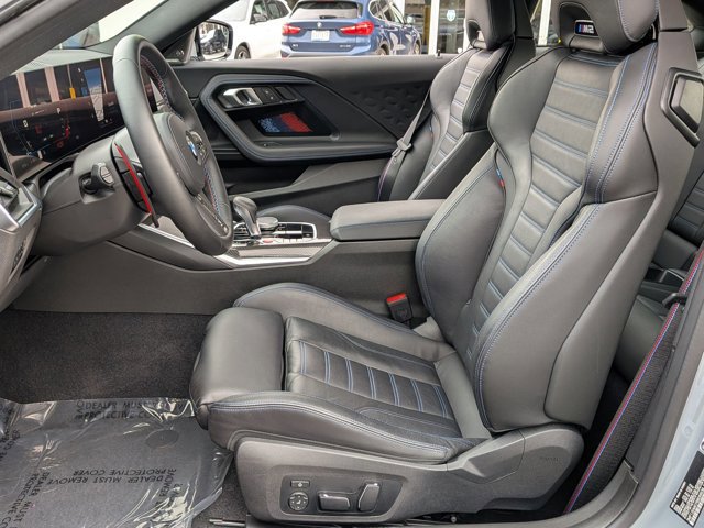 Used 2024 BMW M2 w/ Lighting Package image 20