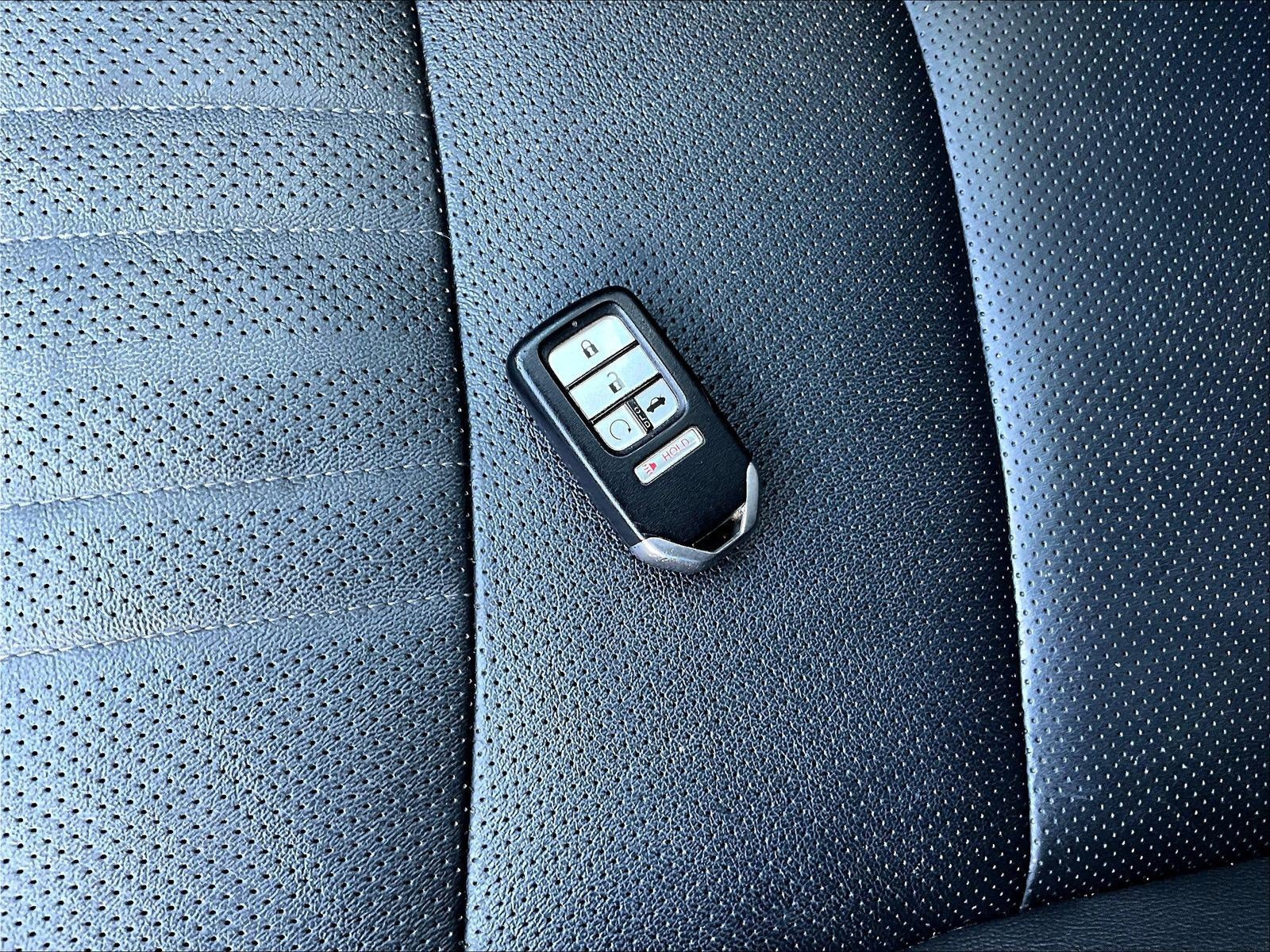 Used 2019 Honda Accord EX-L image 33